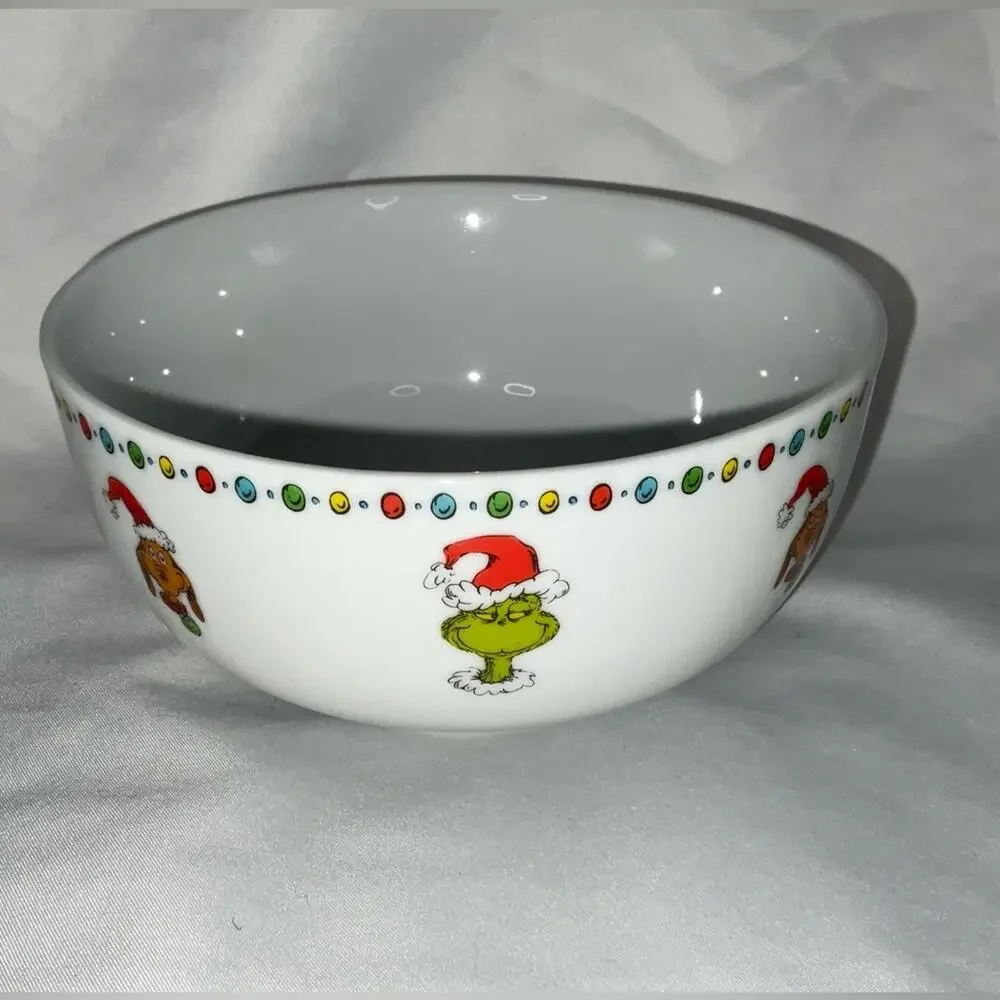 NEW ZRIKE DR SEUSS GRINCH WHO STOLE CHRISTMAS MAX WHITE CEREAL BOWL